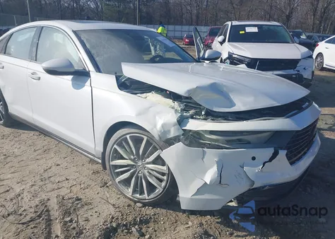 2024 Honda Accord Hybrid Touring из США, поврежденный, VIN 1HGCY2F86RA029204